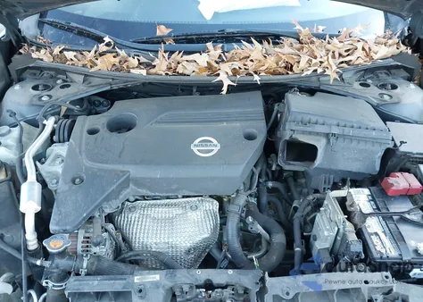 2015 Nissan Altima 2.5 S z USA, uszkodzony, nr VIN 1N4AL3AP2FC271910